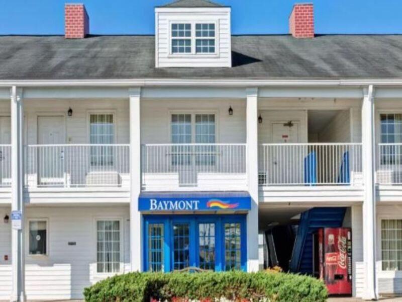 Baymont By Wyndham Sanford Hotel Eksteriør billede