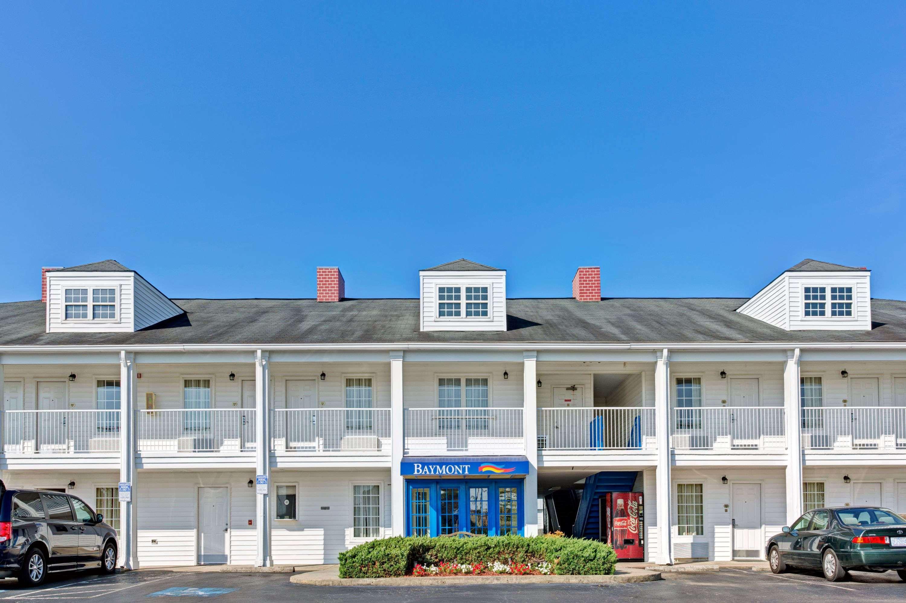 Baymont By Wyndham Sanford Hotel Eksteriør billede